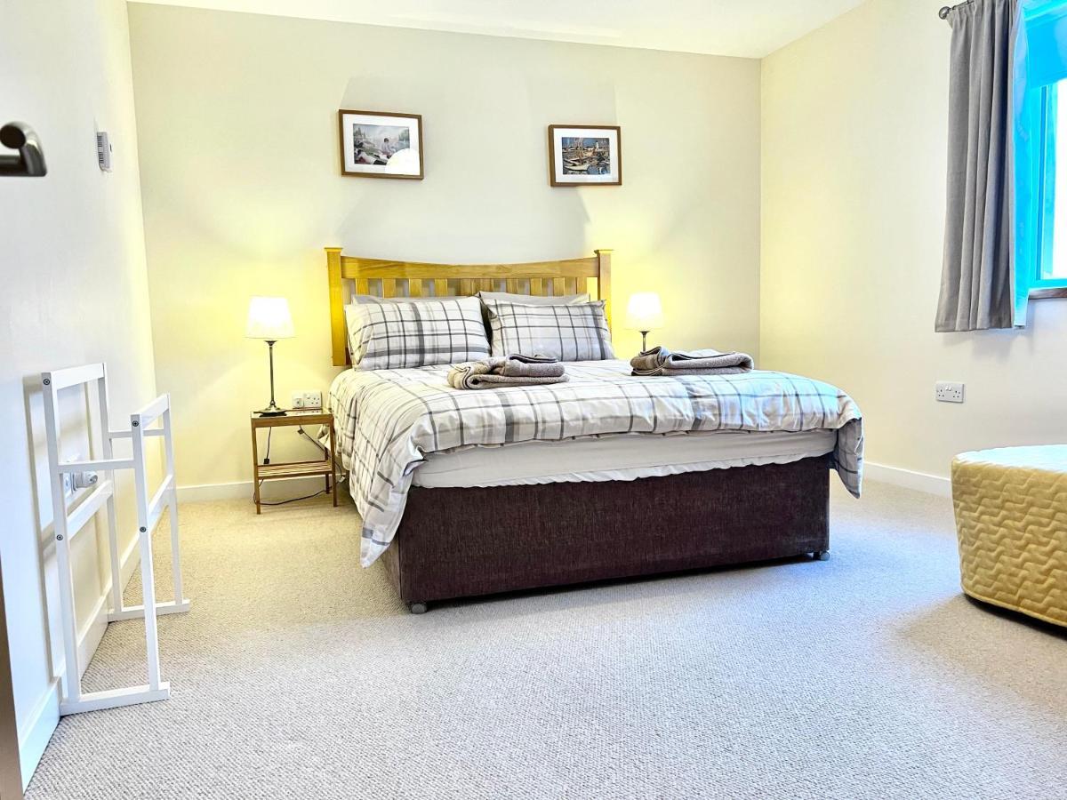 Апартаменты Spacious 2 Bed 2 Bath, Free Wifi & Parking, Park View Оркнейские острова